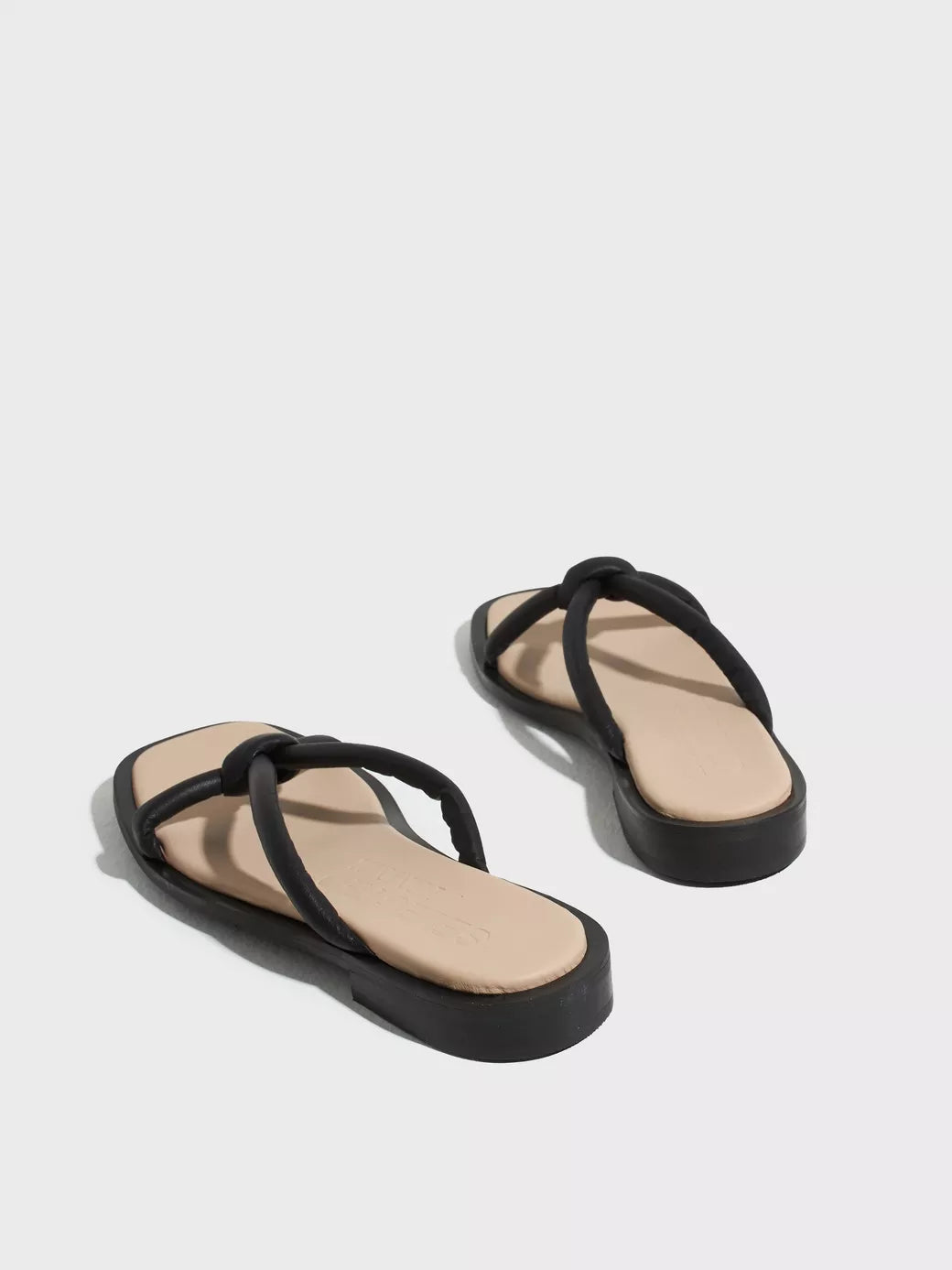 Sara Padded Leaterh Slider Black
