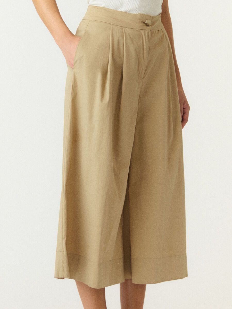 Fima HW cropped pants 1 Incense