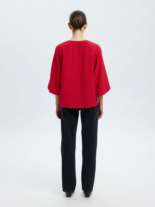 Amida 3/4 V-neck top Red checks
