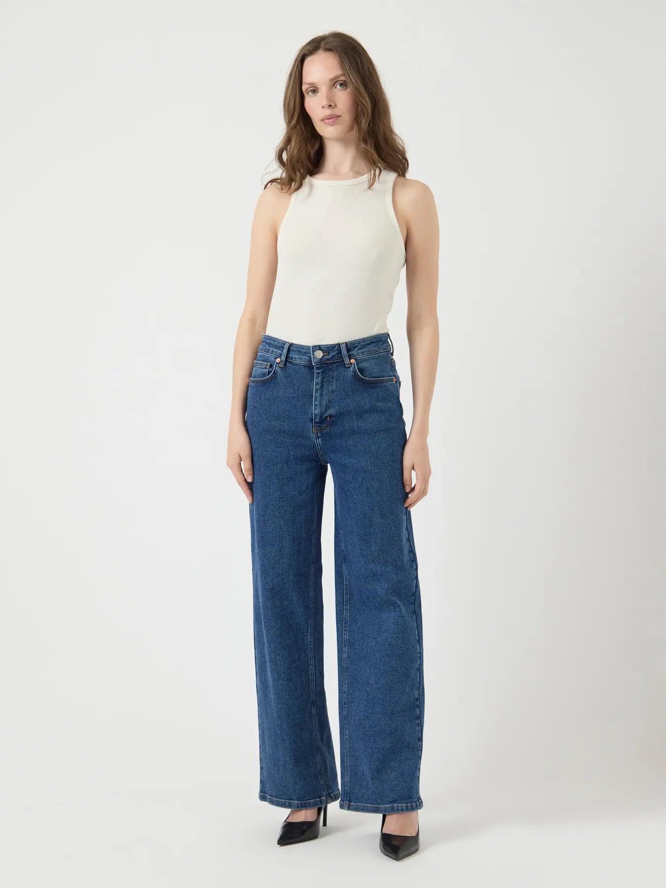Rosie HW straight jeans Medium blue denim