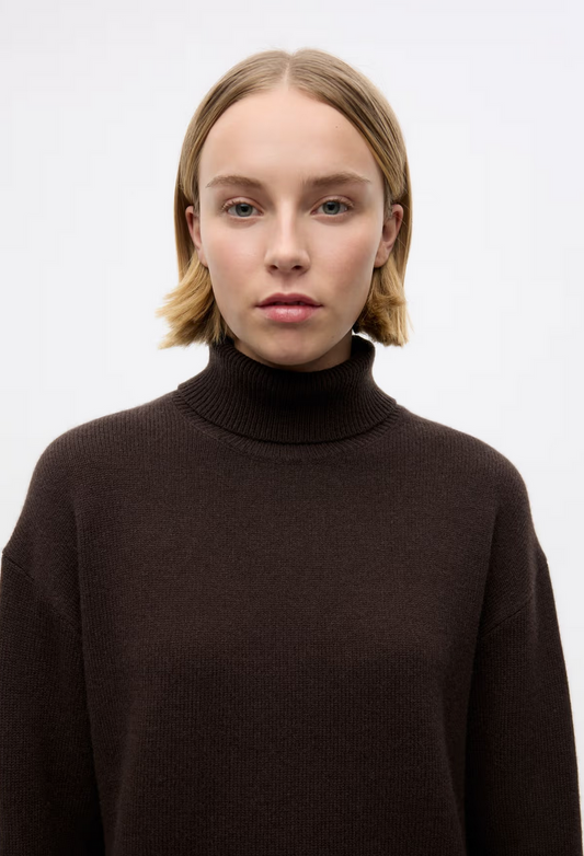 Elise LS knit Chocolate torte