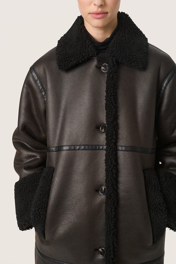 Elora coat Black