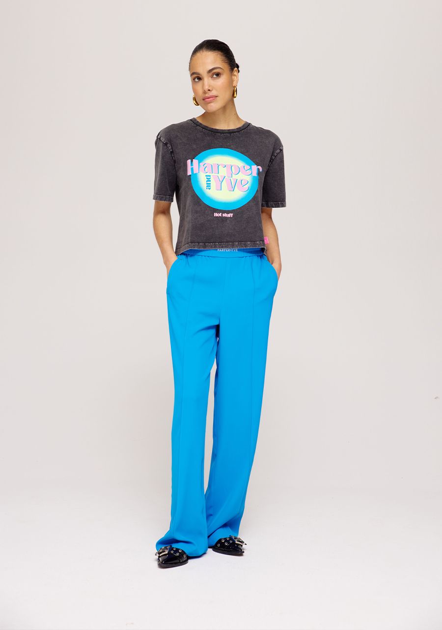 Hotstuff SS cropped T-shirt Off-black