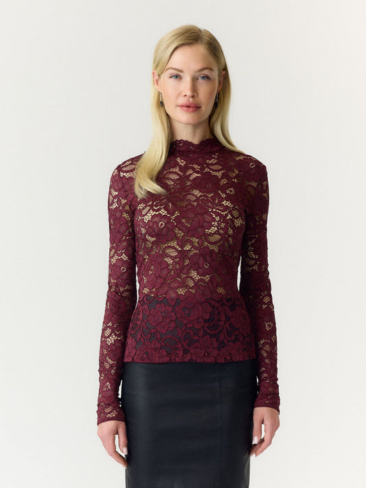 Lacey LS lace top Port royale