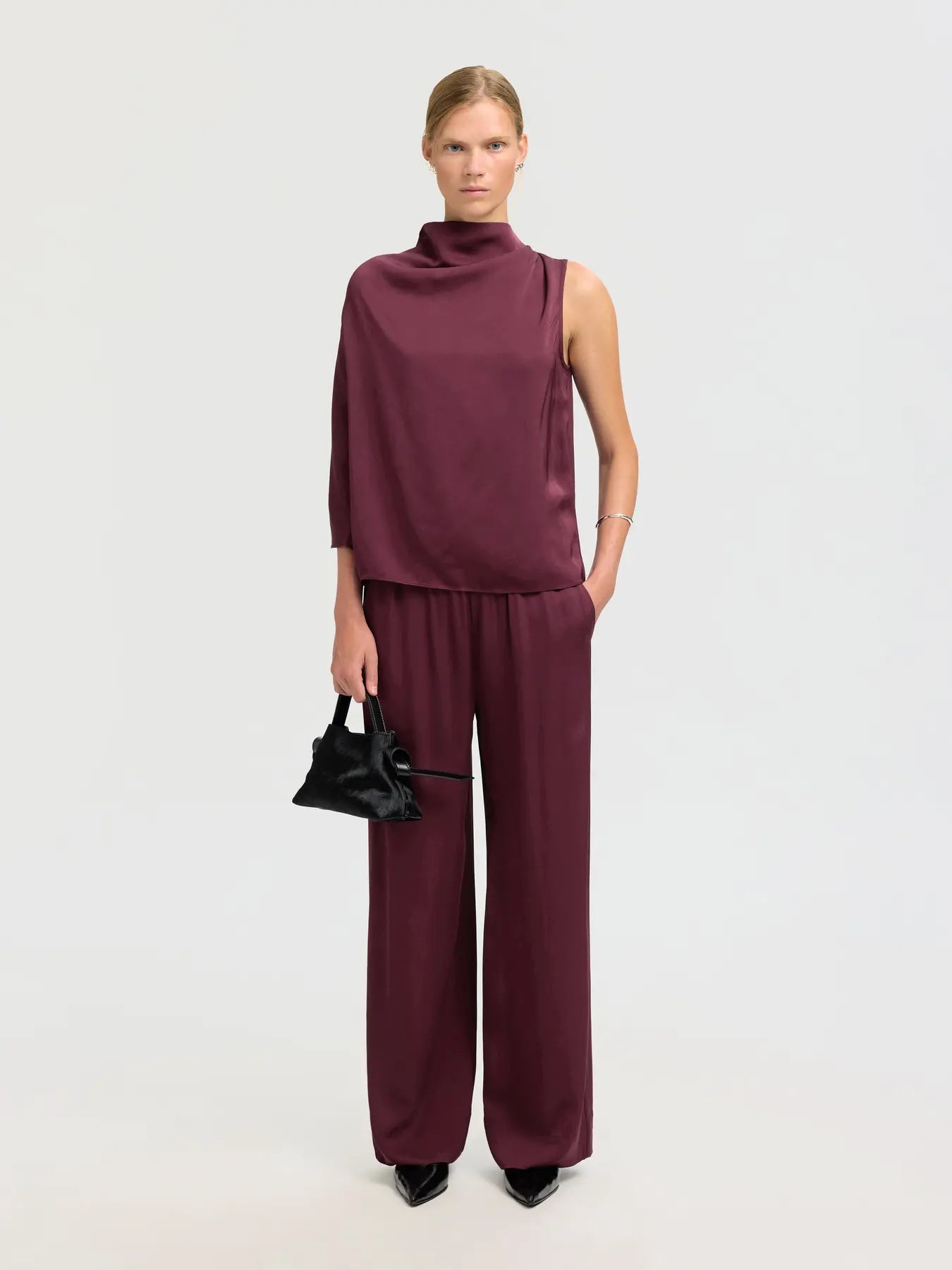 Laurina one shoulder cowl top Fig