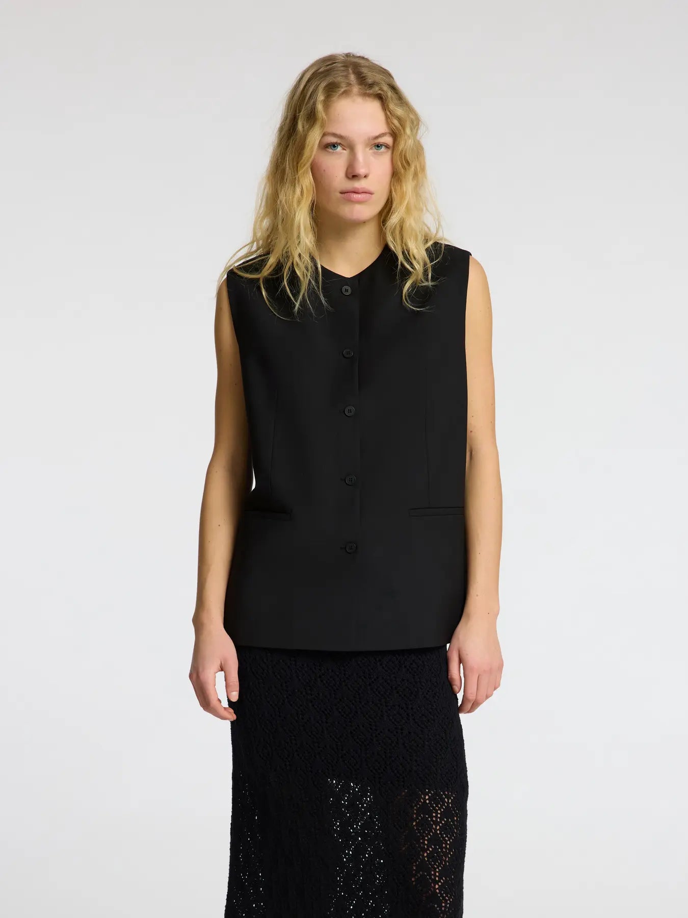 Abbi vest Black