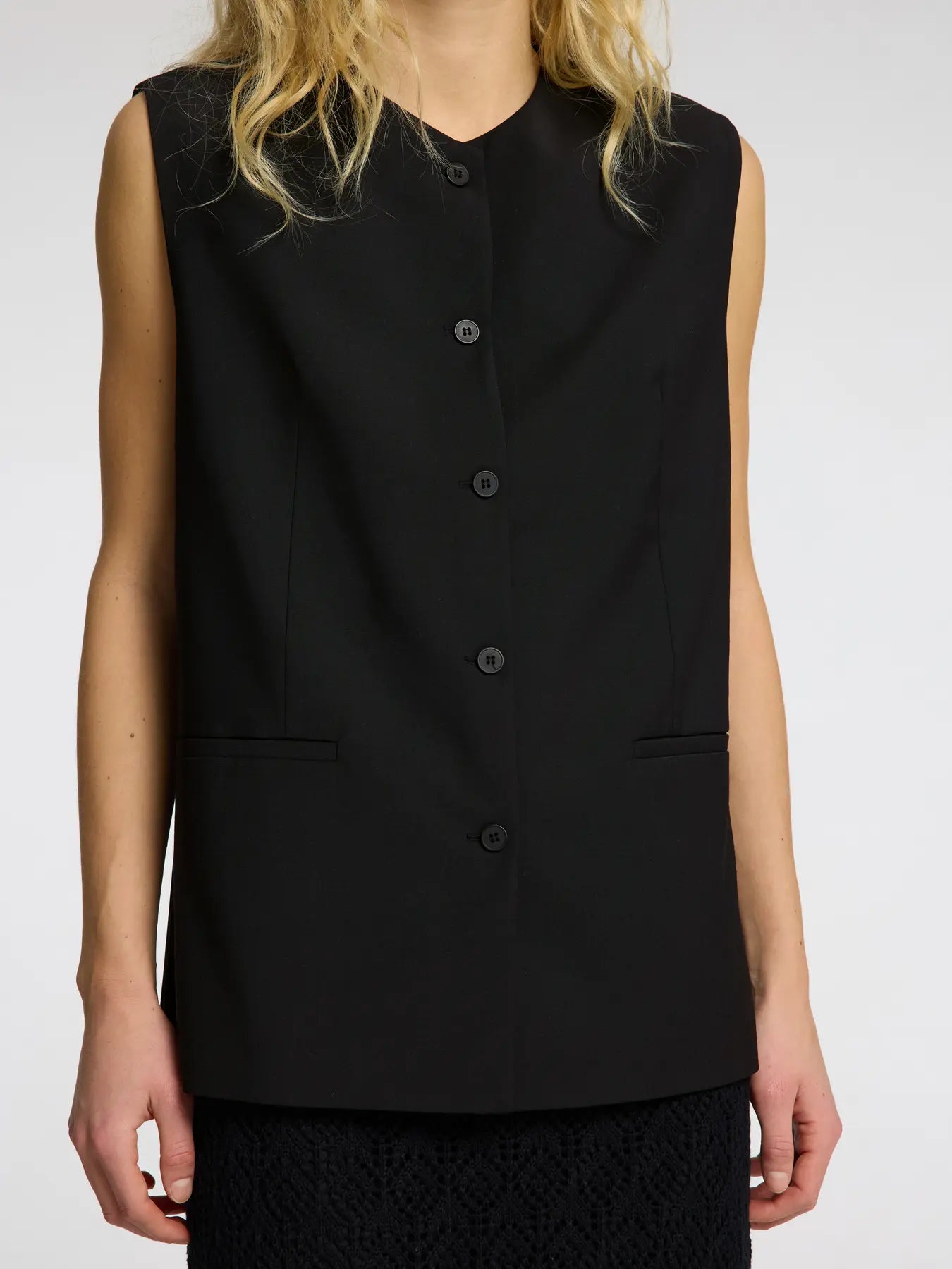 Abbi vest Black