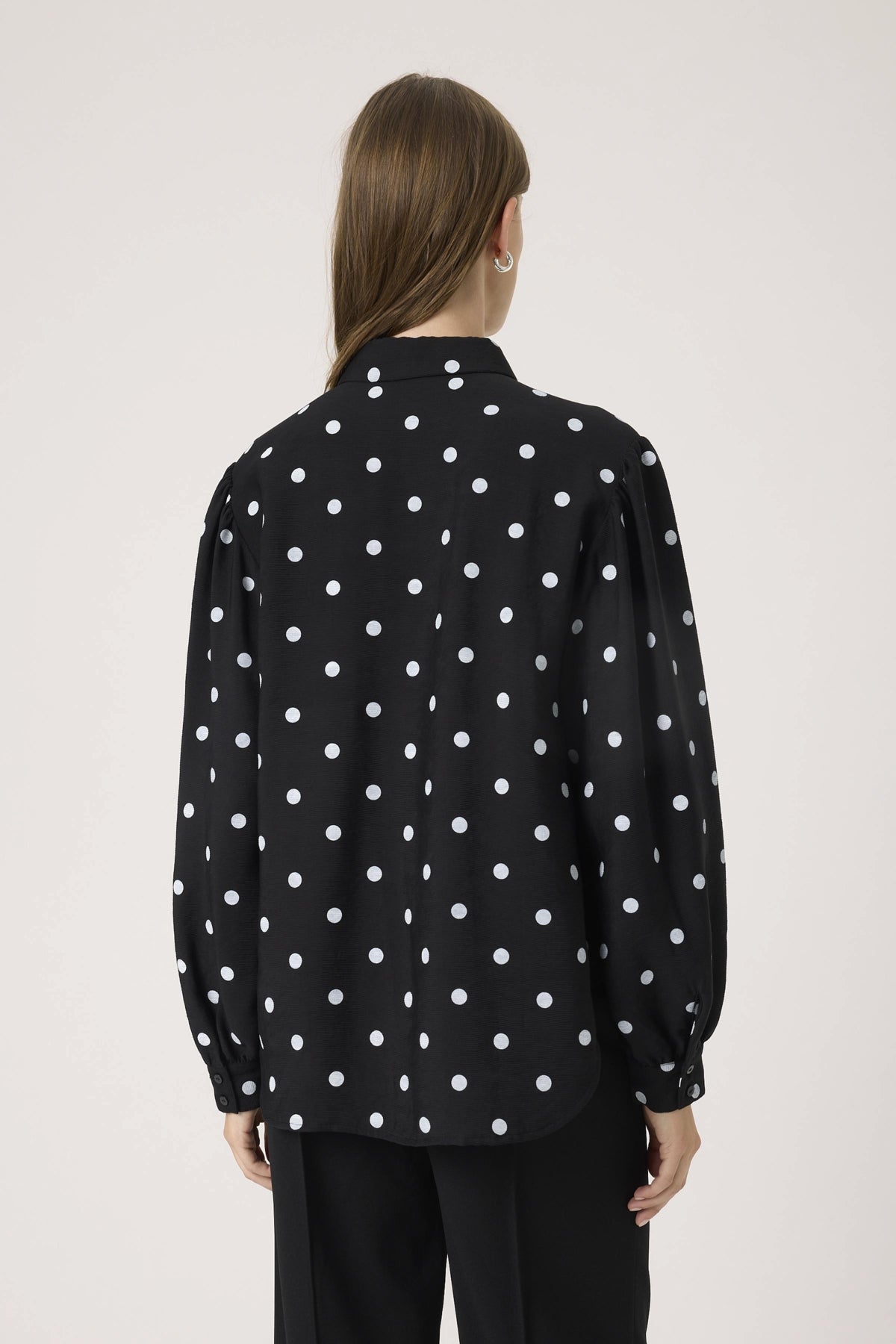 Idola Ebba shirt Black/ white