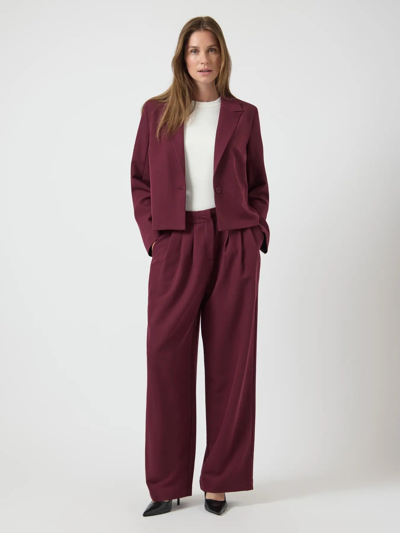 Dakota LS blazer Port Royale
