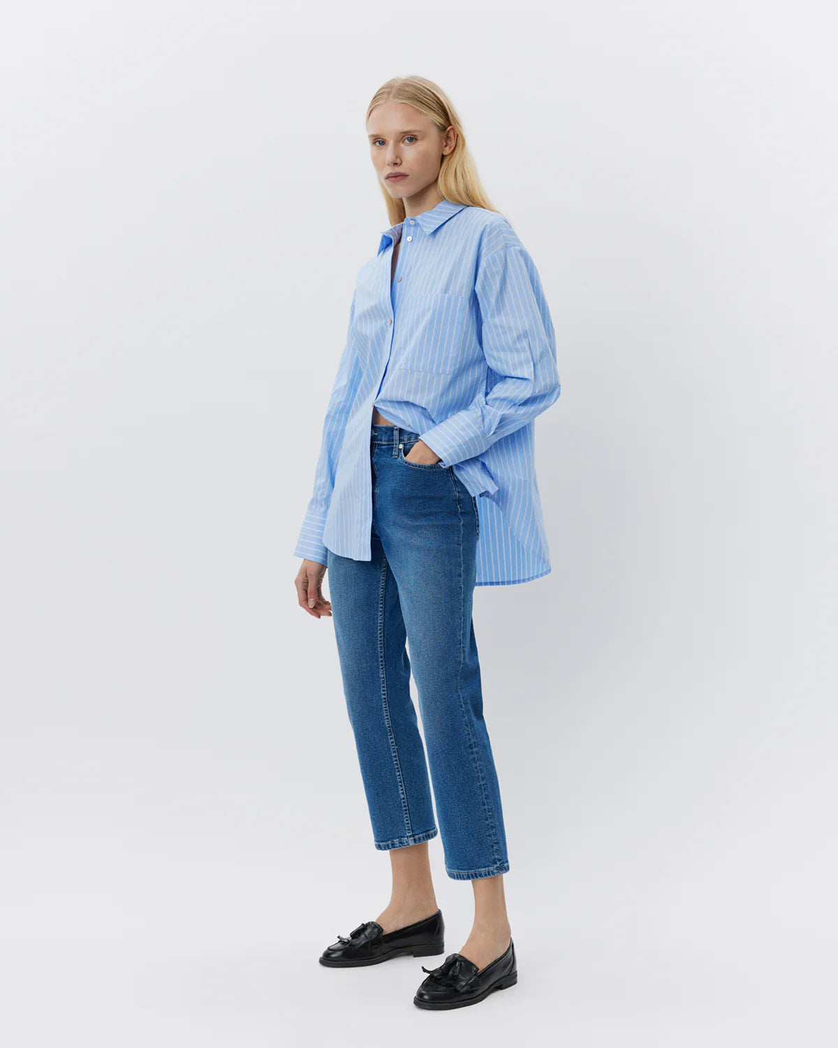 Adalene shirt Light blue striped