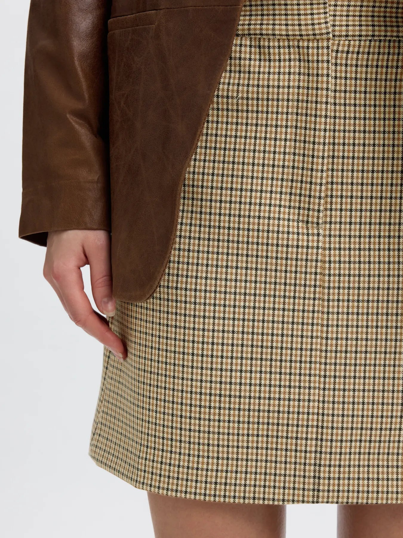 Elara mini skirt Monks robe/ checks