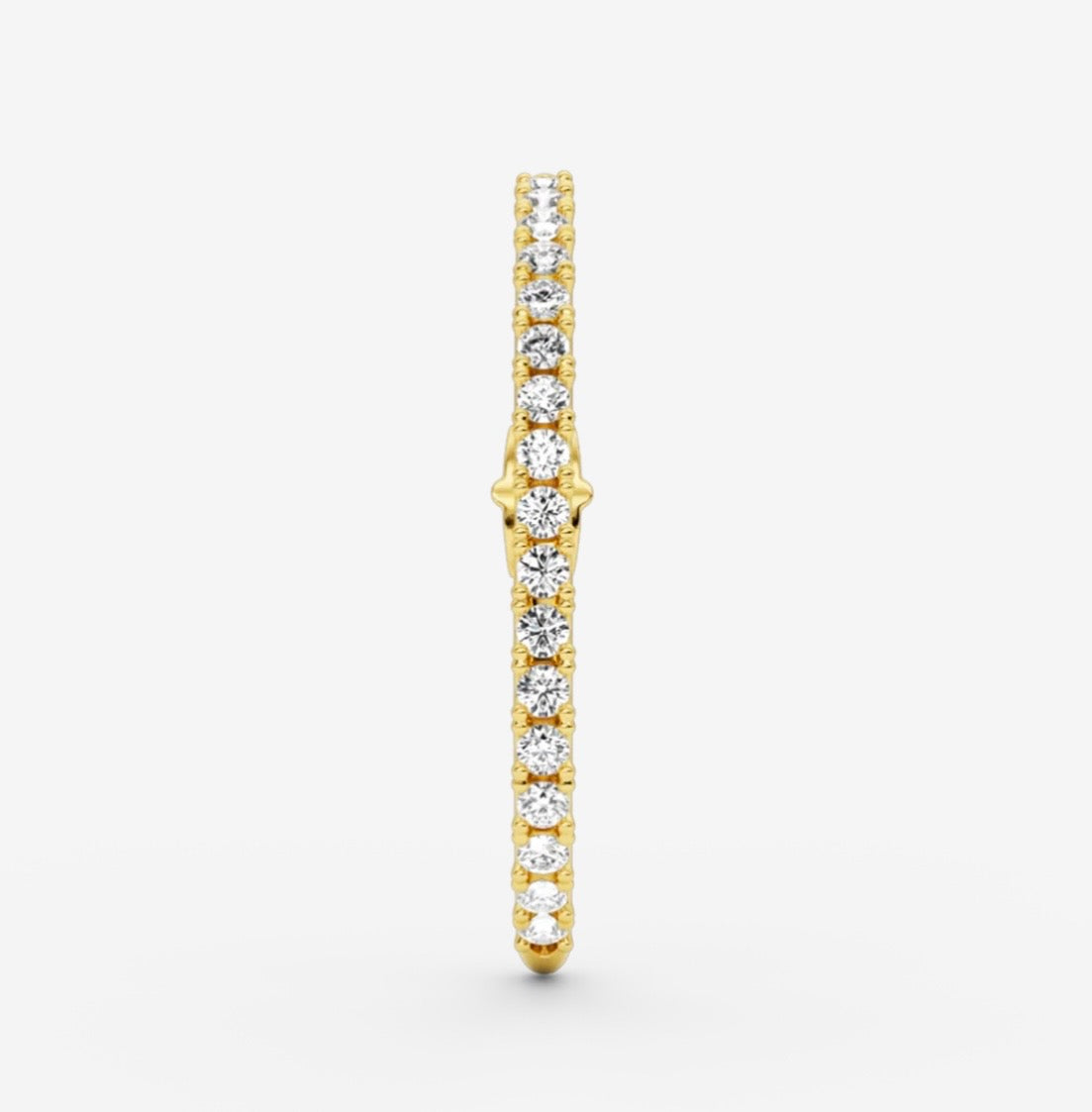 Diamond long hug earstud 35 Gold diamond