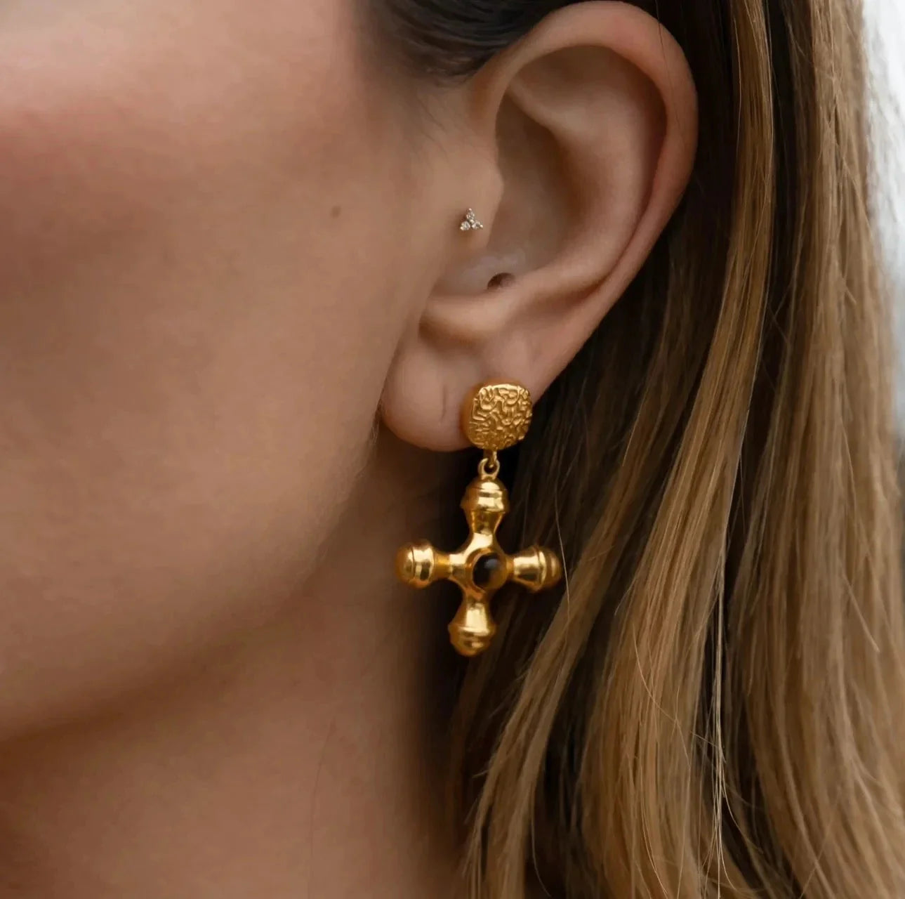 Abelle Earrings Gold