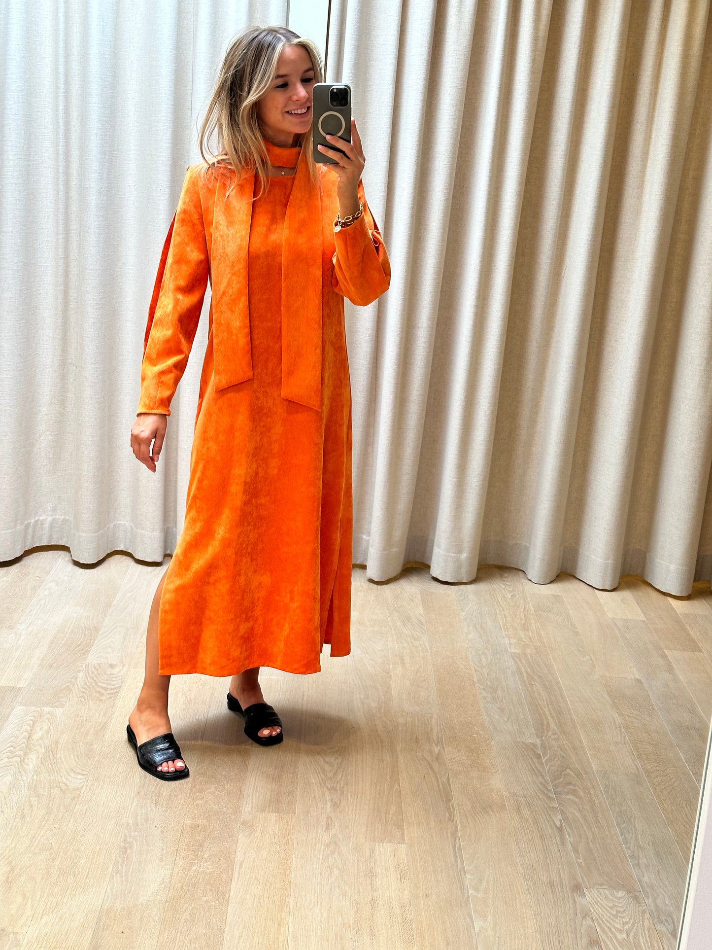 Vero Dress Corduroy Orange