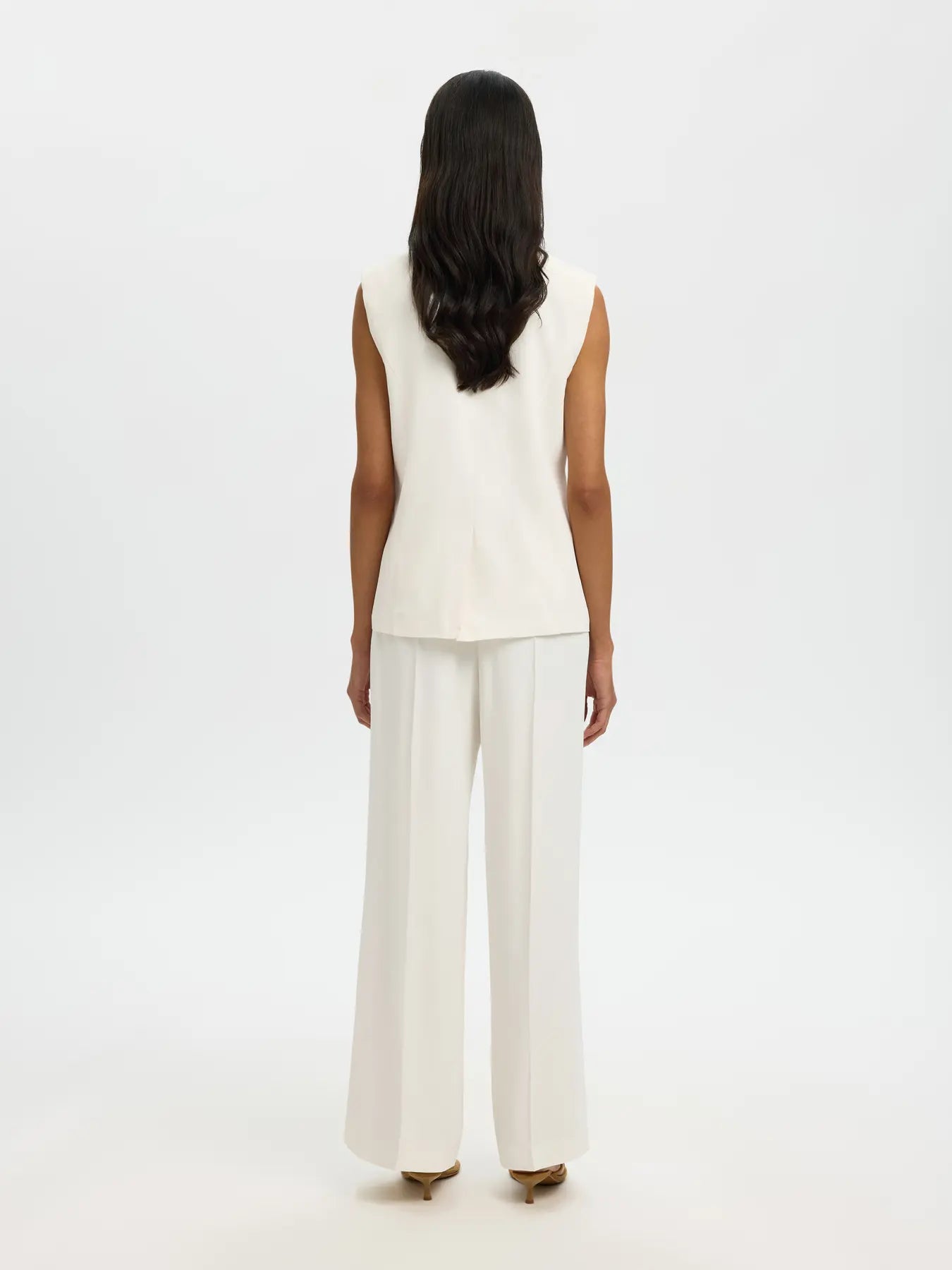 Ellie vest Egret
