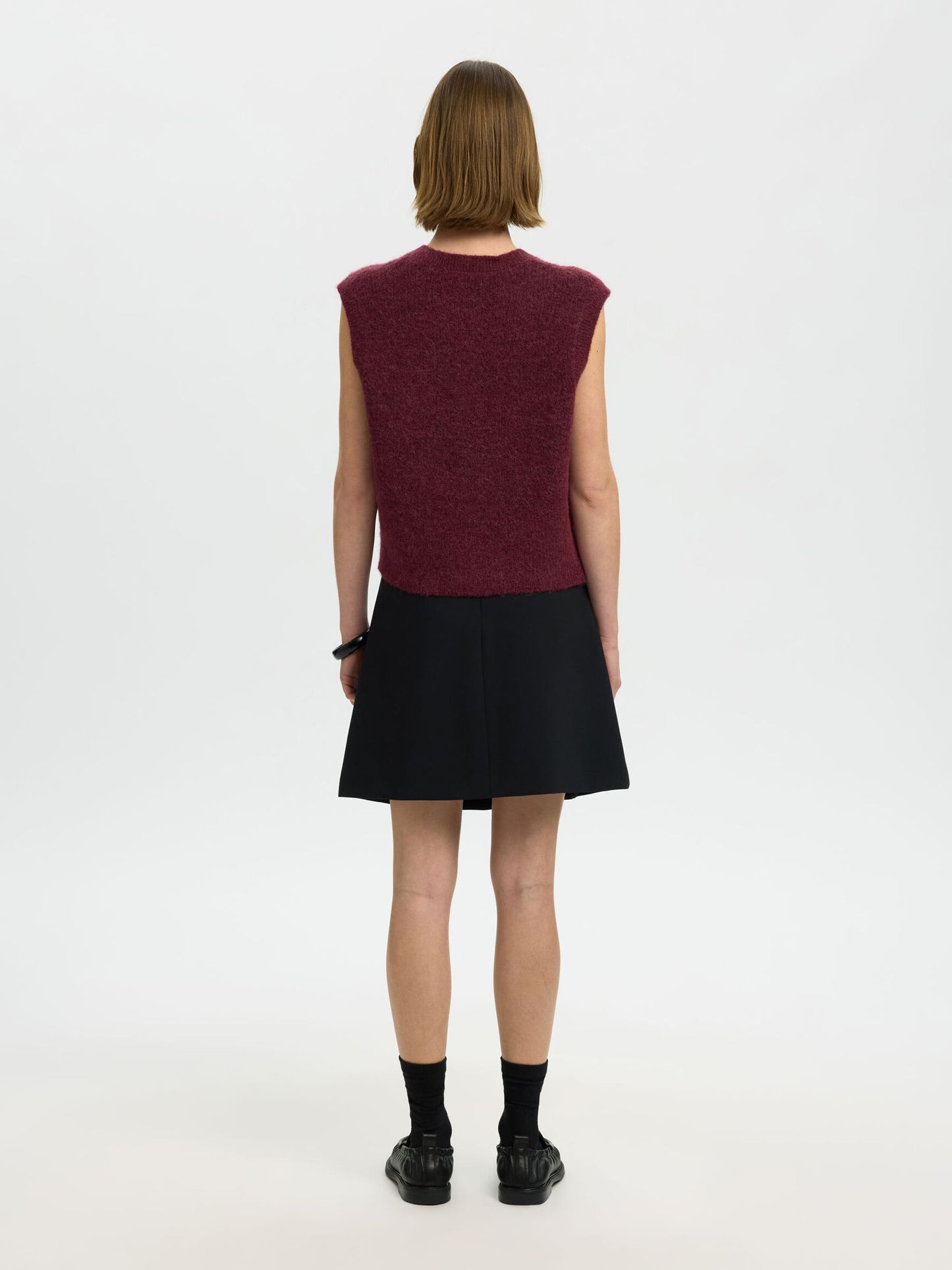 Lulu SL button o-neck vest Tawny port