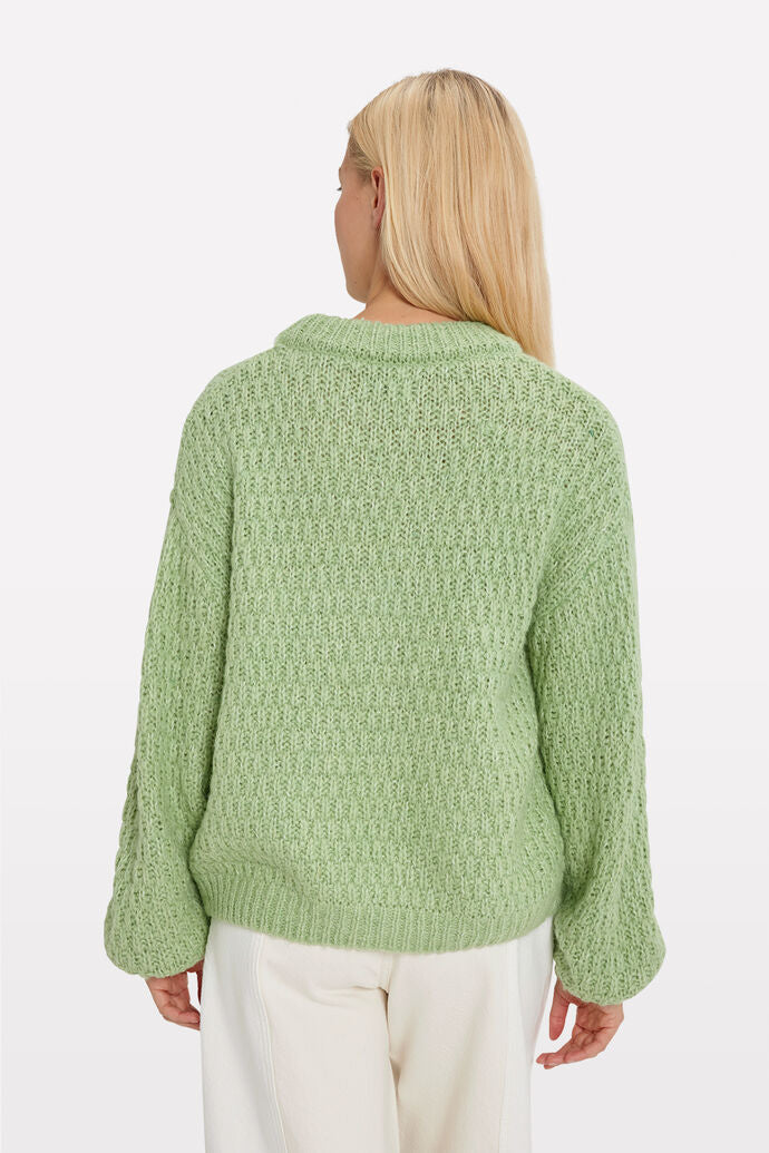 Buckthorn knit Quiet green