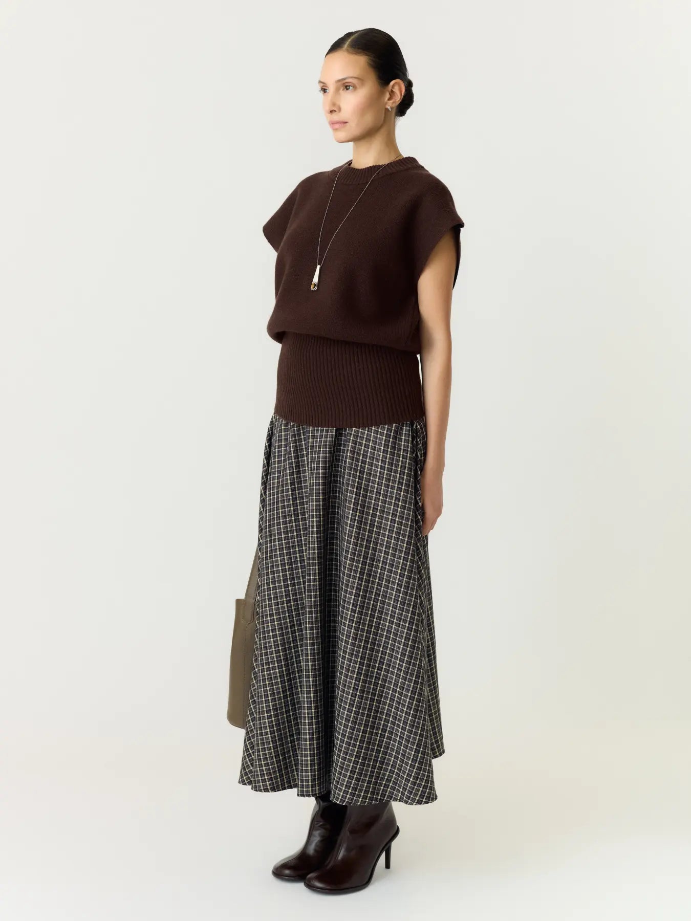 Esli knit vest Coffee brown