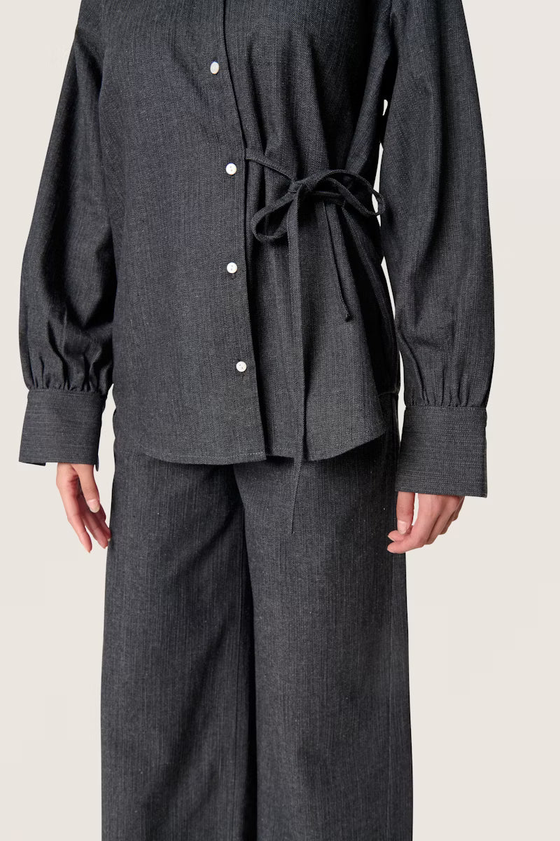 Kesja Helen shirt LS Black denim stripe