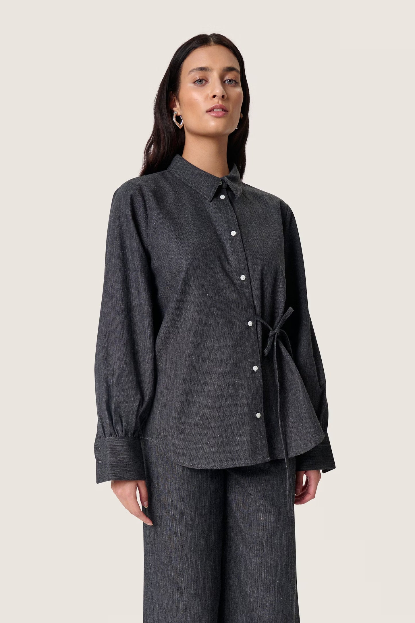 Kesja Helen shirt LS Black denim stripe