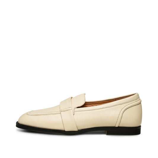 Loafer leather Off white
