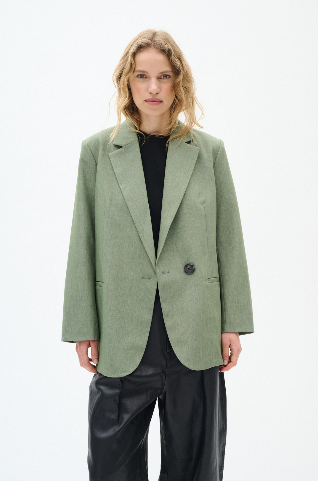 Naxa belt blazer