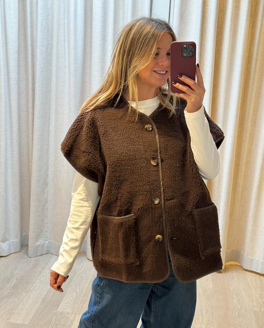 Teddy Vest Chocolate