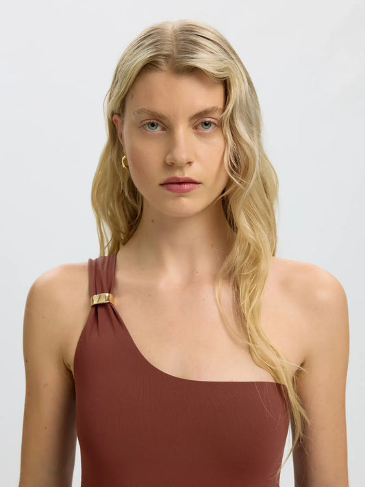Bari one shoulder swimsuit Cherry mahogny