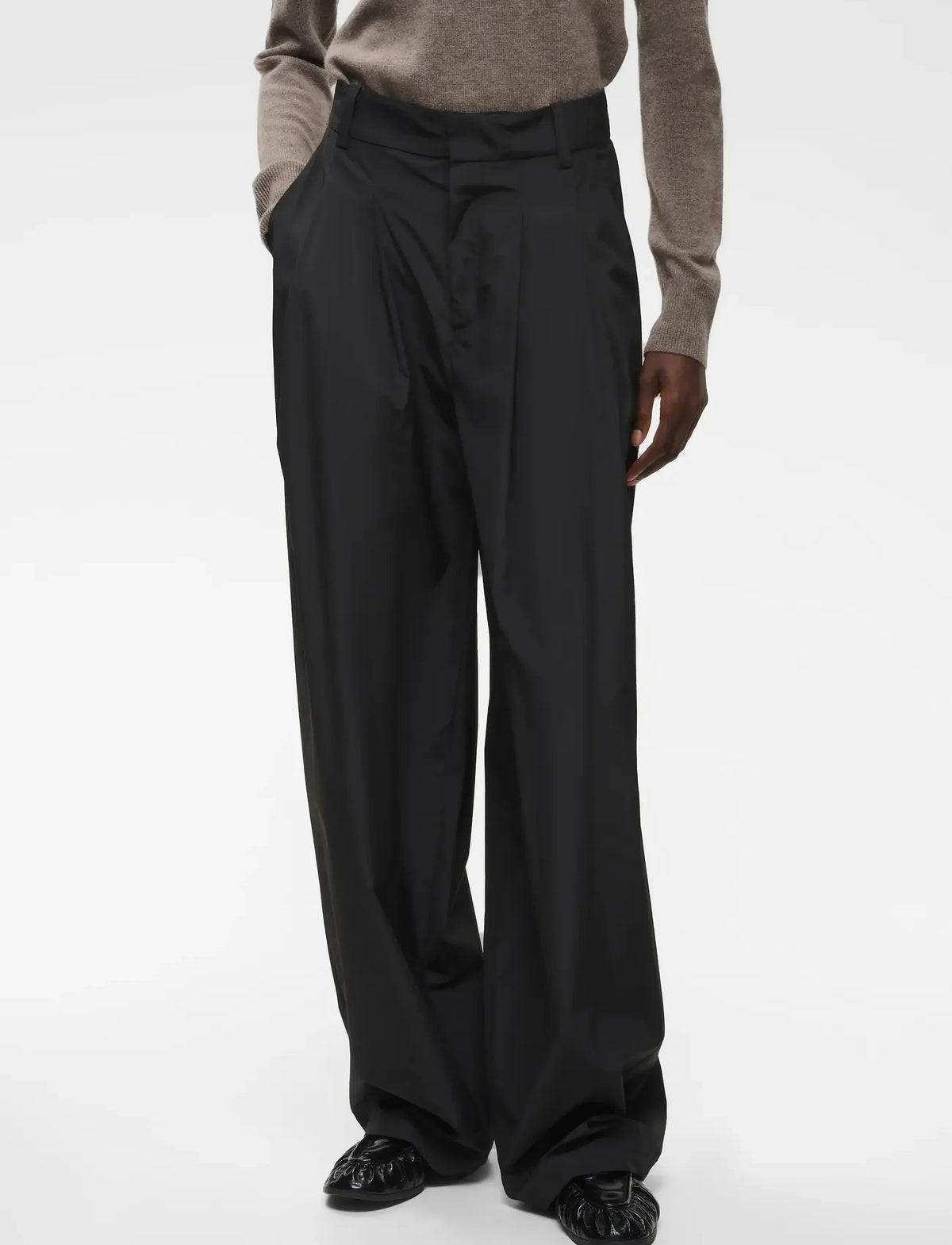 Ogata pants Black