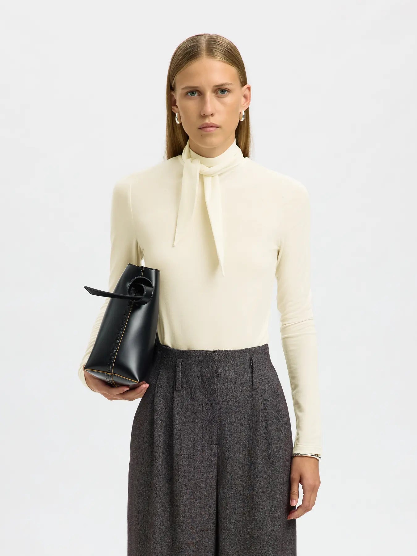 Lina lano LS high neck top Egret