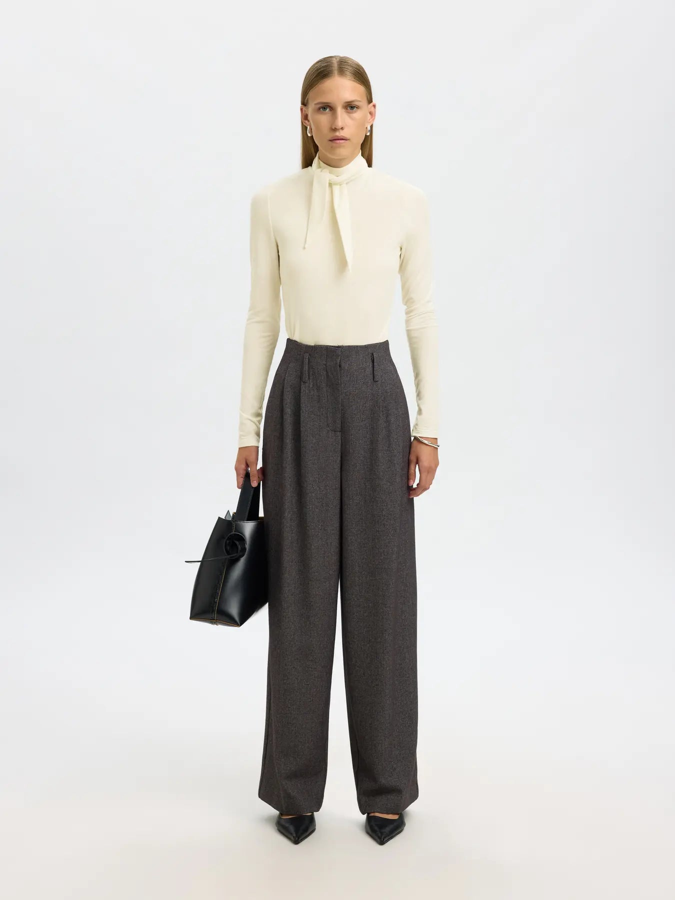 Lina lano LS high neck top Egret