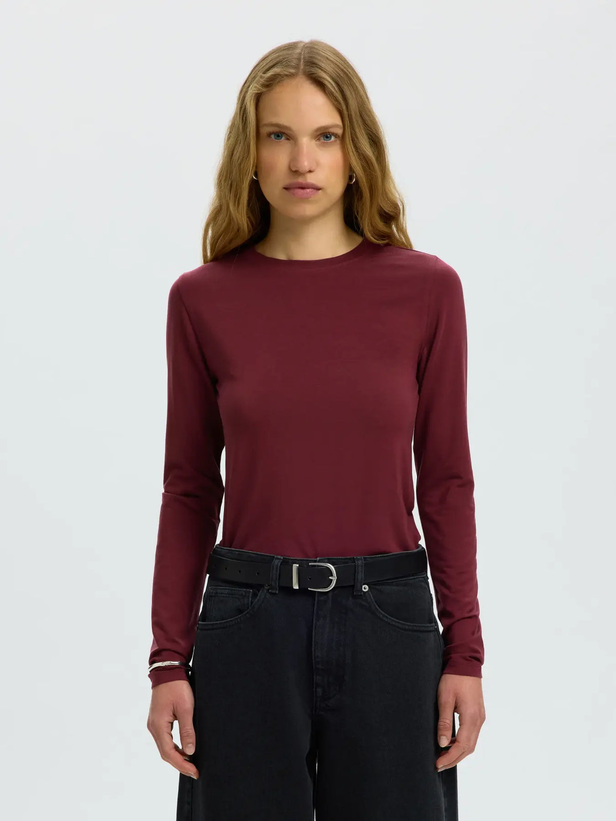 Manja O-Neck NOOS Tawny port