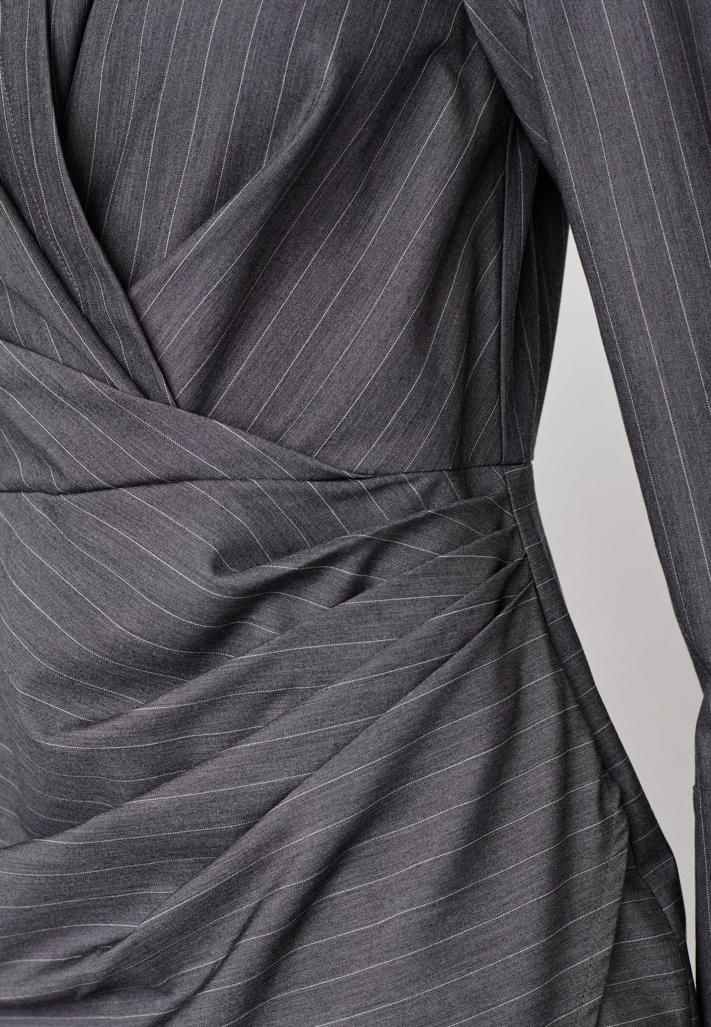 Lyvia pin wrap dress Mid grey