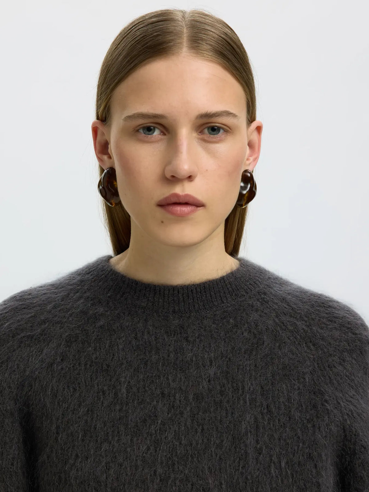 Mira LS knit short o-neck Asphalt