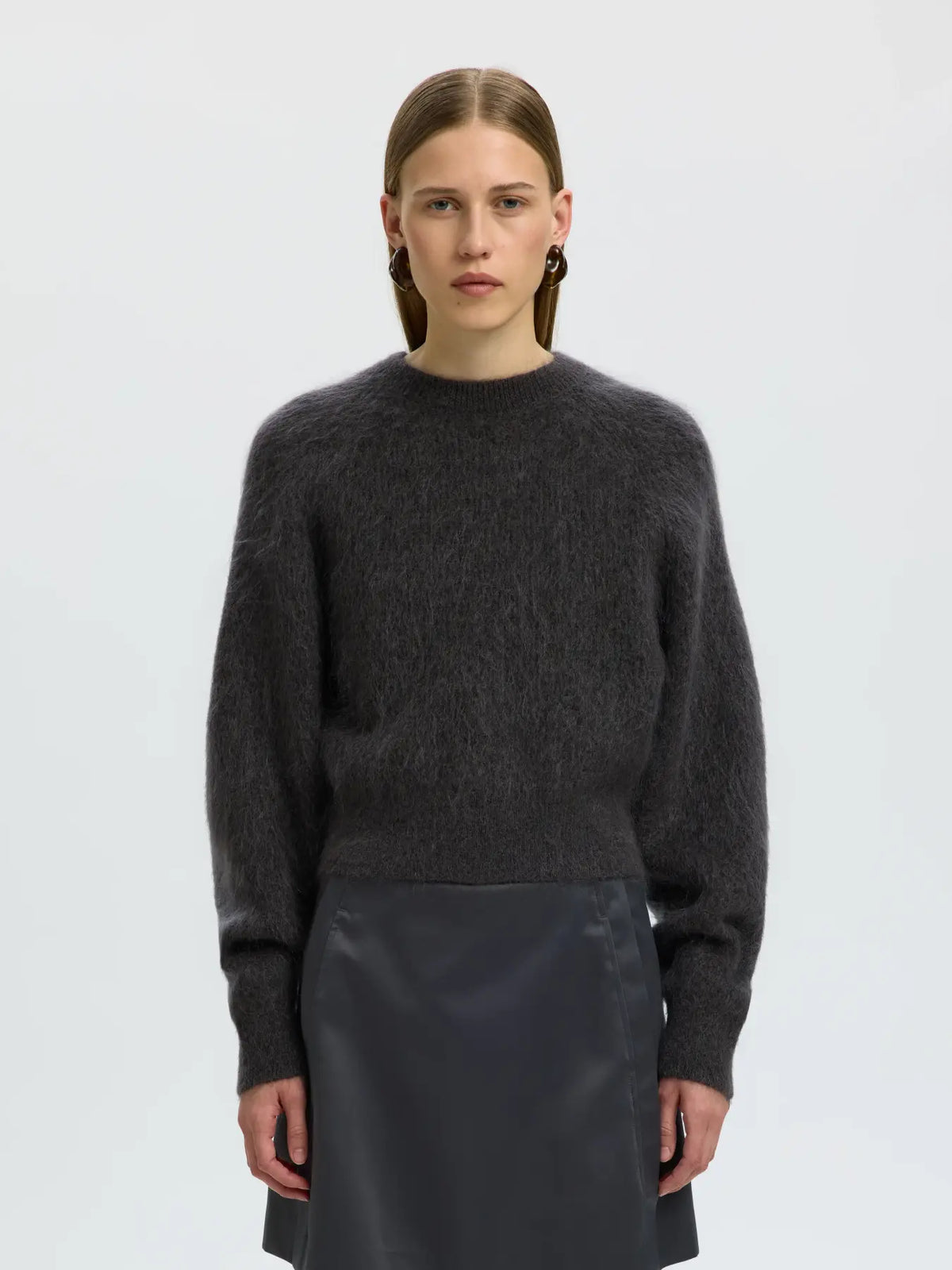 Mira LS knit short o-neck Asphalt