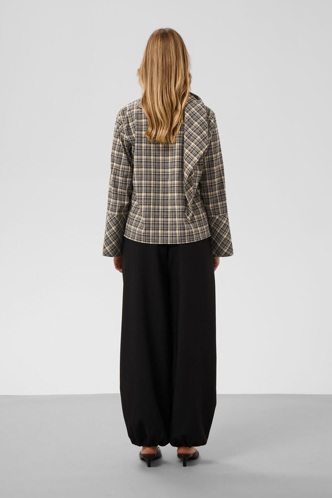 Shiba blouse Black and cream