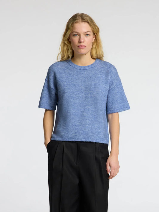 Maline Knit O-neck Cornflower blue