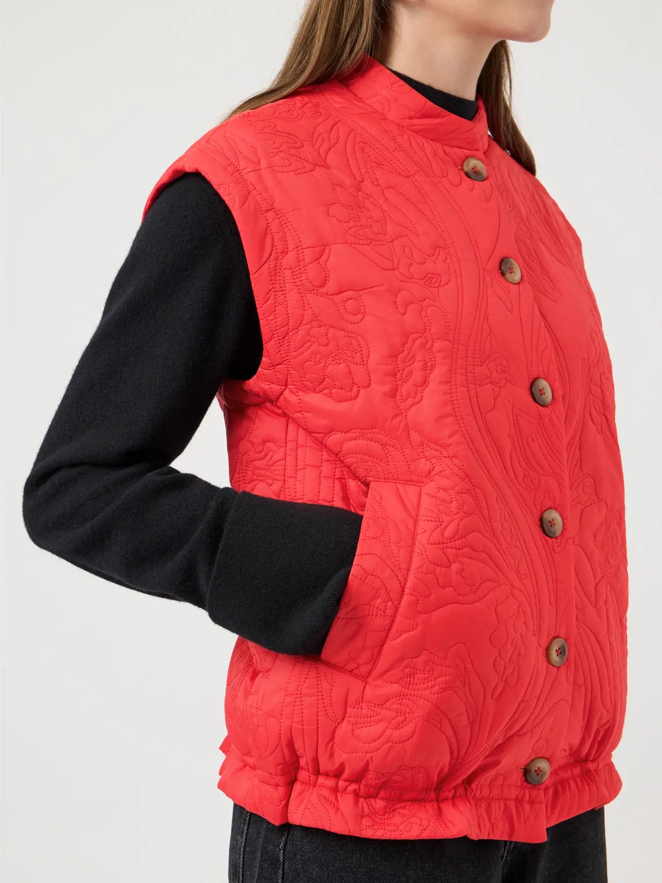 Casi padded vest Fiery red